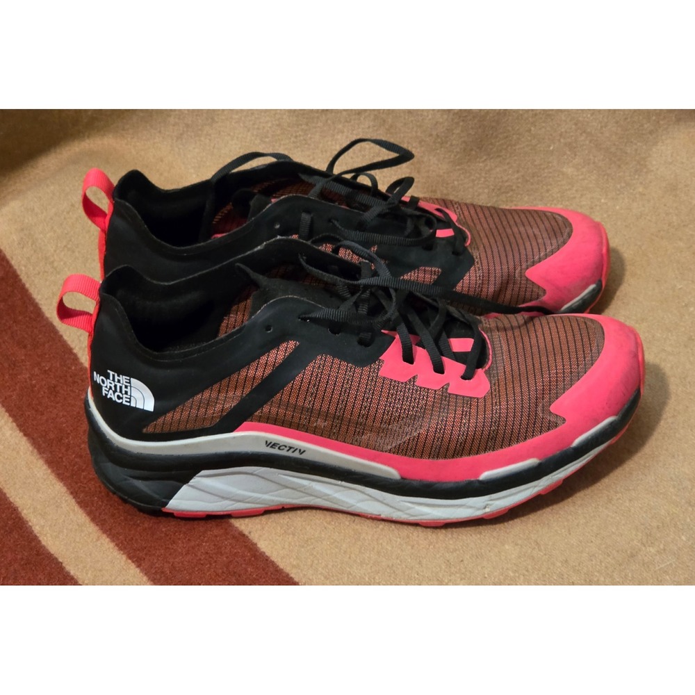 The North Face VECTIV Infinite Trail Running Shoes Men's 9 Black Pink Coral